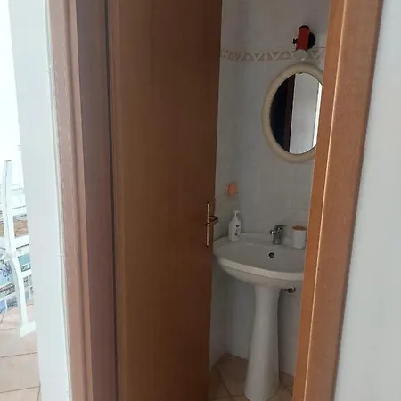 Daire Vista Mare, 100mt Dall'ospedale Pediatrico, A 200mt Dal Mare, 1h Da Roma Termini Santa Marinella